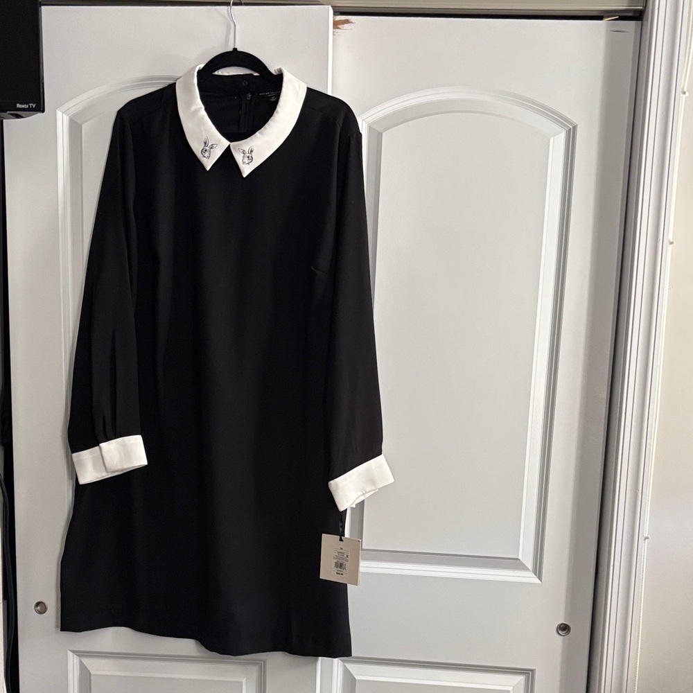 Black Dress with White Collar and Cuffs - Classic Shift Dress